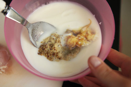 Заправка для салата на основе йогурта