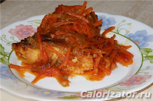 Треска тушеная с овощами