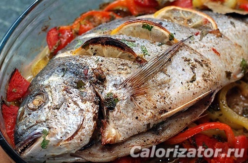 Дорада, запеченая с овощами Дорада, запеченая с овощами