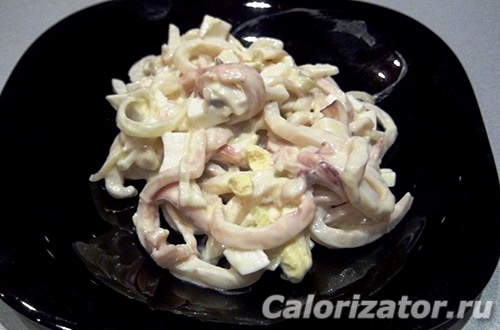 салат с кальмарами и яйцом и картофелем рецепт салат с кальмарами и яйцом и картофелем рецепт