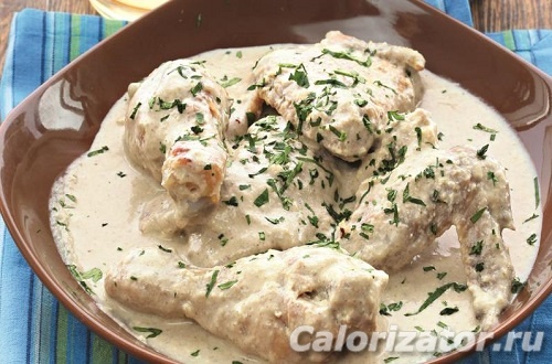 Курица в сливочном соусе Курица в сливочном соусе