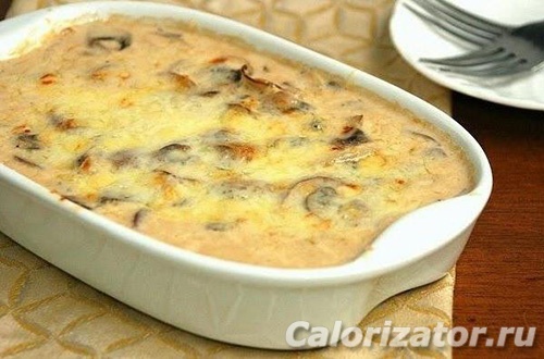 Дюкановский жюльен с курицей и шампиньонами Дюкановский жюльен с курицей и шампиньонами