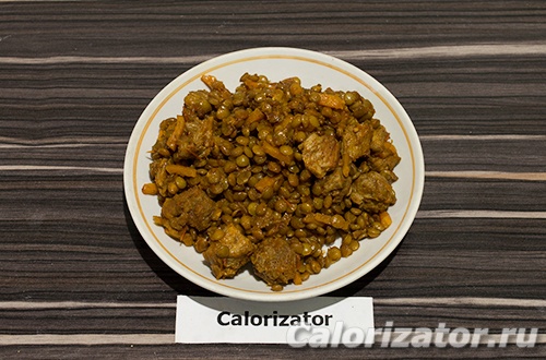 Томатная чечевица с соевым мясом Томатная чечевица с соевым мясом