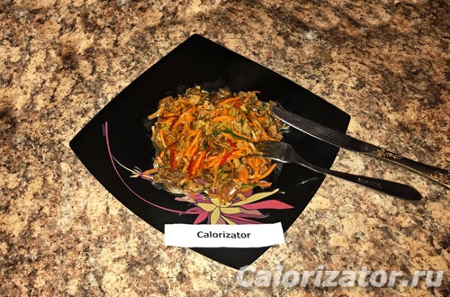 Куриные желудки с овощами и соевым соусом Куриные желудки с овощами и соевым соусом