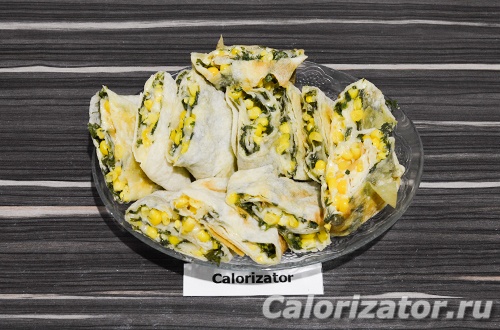 Ролл с сыром травами и кукурузой Ролл с сыром травами и кукурузой