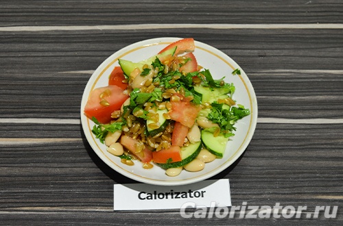 Салат из полбы с овощами и фасолью Салат из полбы с овощами и фасолью