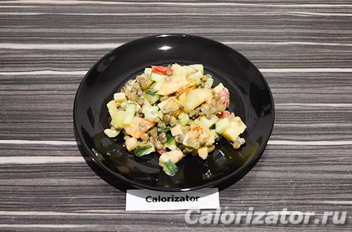 Овощной салат с кабачком и чечевицей Овощной салат с кабачком и чечевицей