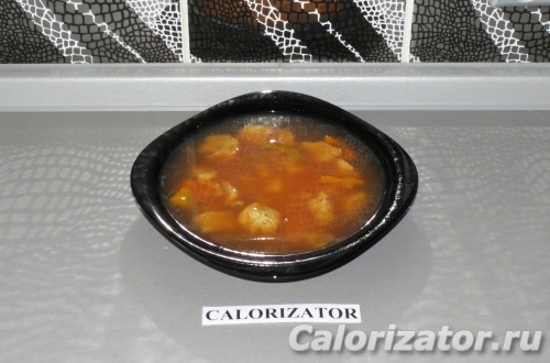 Овощной супчик с соевым мясом Овощной супчик с соевым мясом
