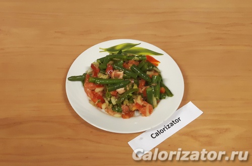 Пикантный салат со стручковой фасолью Пикантный салат со стручковой фасолью