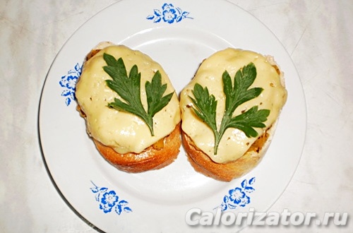 Бутерброды с сыром и помидорами Бутерброды с сыром и помидорами