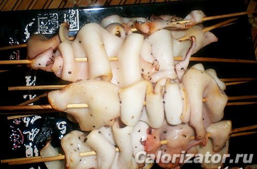 Шашлычок из кальмара Шашлычок из кальмара