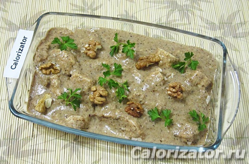 Курица в ореховом соусе Курица в ореховом соусе