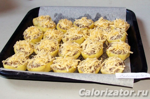 Картошка с сыром и грибами в духовке рецепт пошагово Картошка с сыром и грибами в духовке рецепт пошагово