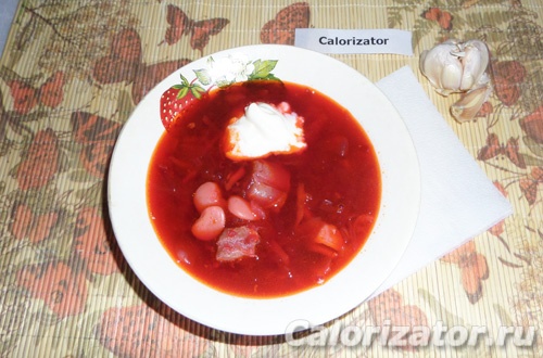 Красный борщ с мясом индейки Красный борщ с мясом индейки