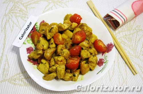 Нежная курочка с персиками и томатами Нежная курочка с персиками и томатами