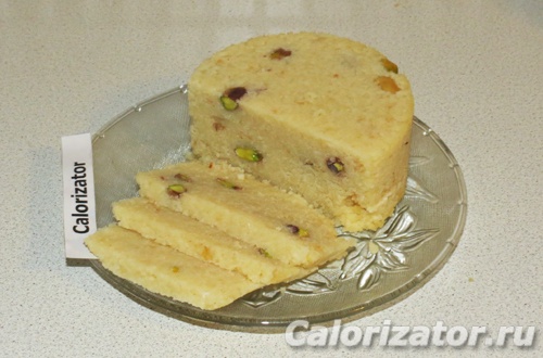 Сыр с фисташками Сыр с фисташками