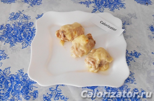 Куриные рулетики с ананасом и сыром Куриные рулетики с ананасом и сыром