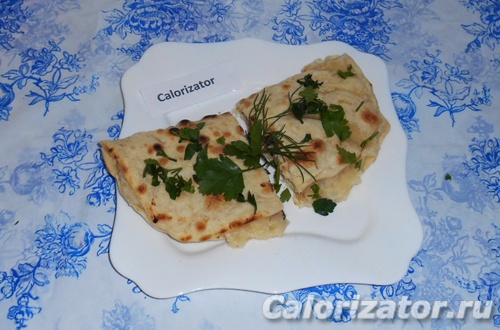 Кыстыбый с картофелем Кыстыбый с картофелем