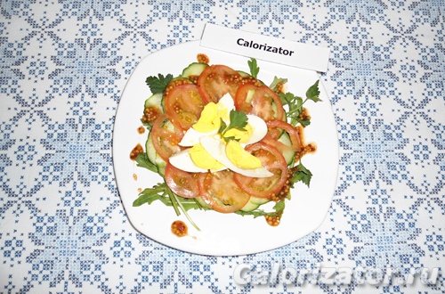 Салат с рукколой и гранатовым соусом Салат с рукколой и гранатовым соусом
