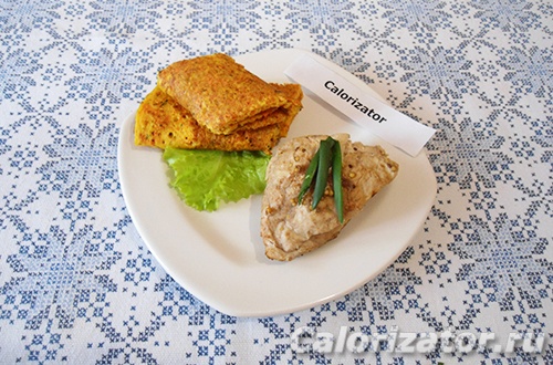 Куриное филе с овощными блинами Куриное филе с овощными блинами