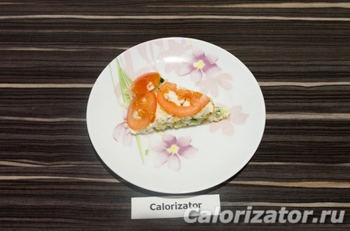 Слоеный салат с рисом и огурцом Слоеный салат с рисом и огурцом