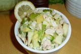 Салат с авокадо и курицей Салат с авокадо и курицей