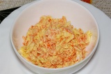 Сырный салат с морковью Сырный салат с морковью