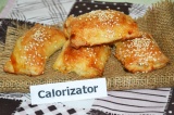 Слойки с мясной начинкой Слойки с мясной начинкой