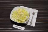Нежный салат с ананасом Нежный салат с ананасом